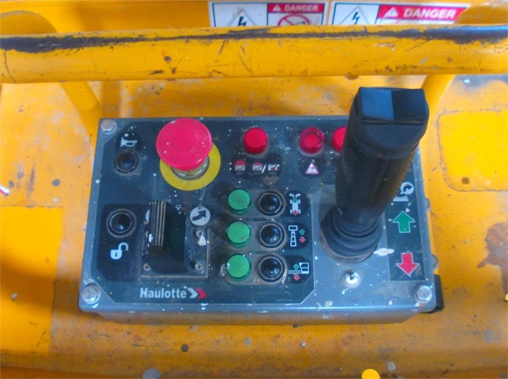 Vertical mast lift Haulotte STAR 10: picture 9