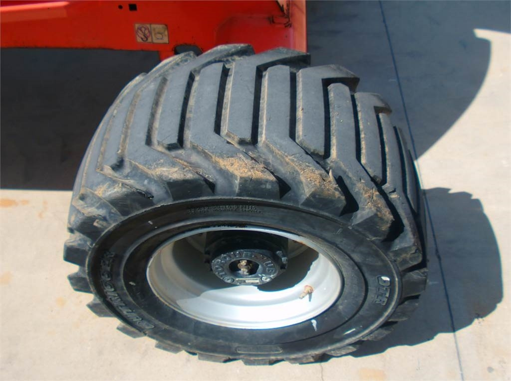 Articulated boom JLG 450AJ: picture 13