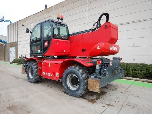 Magni 5.21 SH-D/C - Telescopic handler: picture 3 Magni 5.21 SH-D/C - Telescopic handler: picture 3