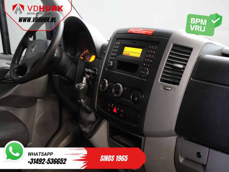 Mercedes-Benz Sprinter 213 2.2 CDI Aut. L2H2 €13.915,- Incl. BTW (BPM VRIJ) EXPORT Combi/ 9 Persoons/ Kombi/ 9P/ LMV/ Airco/ PDC - Minibus, Passenger van: picture 3 Mercedes-Benz Sprinter 213 2.2 CDI Aut. L2H2 €13.915,- Incl. BTW (BPM VRIJ) EXPORT Combi/ 9 Persoons/ Kombi/ 9P/ LMV/ Airco/ PDC - Minibus, Passenger van: picture 3