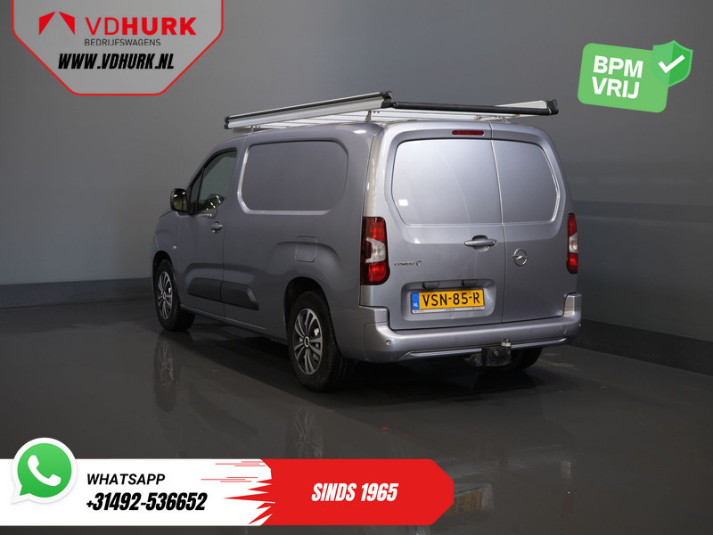 Opel Combo-e L2 50 kWh 135 pk 315km WLTP BPM VRIJ! Snellader/ Carplay/ Climate/ Imperiaal/ Cruise/ Head-up/ Stoel+Stuurverw./ Trekhaak - Small van, Electric van: picture 2 Opel Combo-e L2 50 kWh 135 pk 315km WLTP BPM VRIJ! Snellader/ Carplay/ Climate/ Imperiaal/ Cruise/ Head-up/ Stoel+Stuurverw./ Trekhaak - Small van, Electric van: picture 2