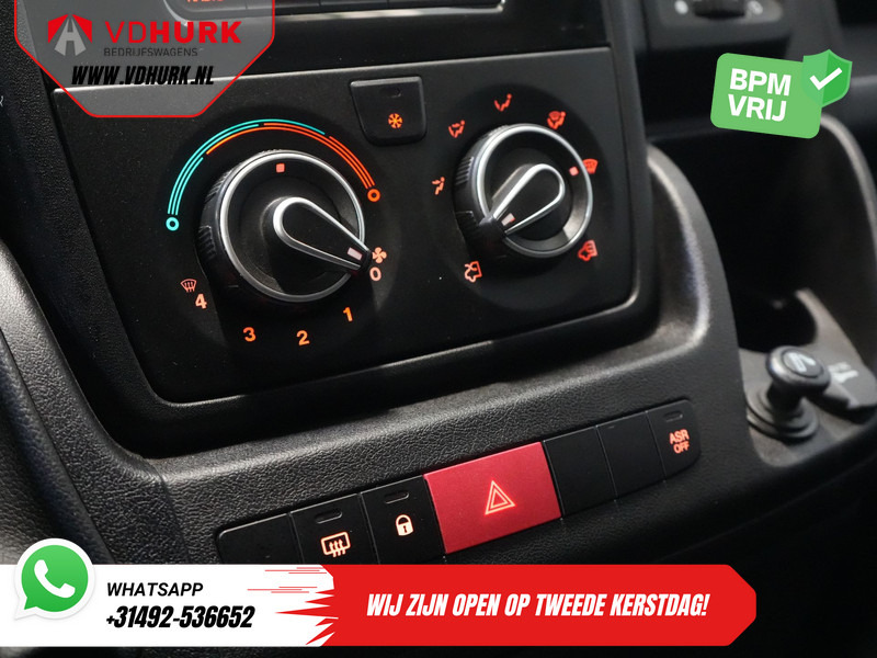 Small van Peugeot Boxer 2.2 HDi 120 pk L2H2 BPM VRIJ! (DEMO) 2.5t Trekverm./ Navi/ PDC/ Cruise/ Airco: picture 18