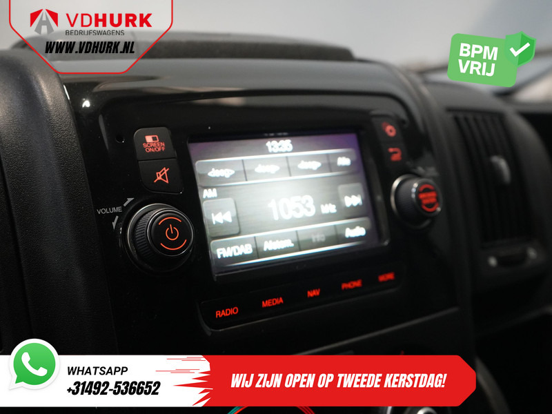 Small van Peugeot Boxer 2.2 HDi 120 pk L2H2 BPM VRIJ! (DEMO) 2.5t Trekverm./ Navi/ PDC/ Cruise/ Airco: picture 19