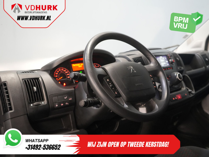 Small van Peugeot Boxer 2.2 HDi 120 pk L2H2 BPM VRIJ! (DEMO) 2.5t Trekverm./ Navi/ PDC/ Cruise/ Airco: picture 14