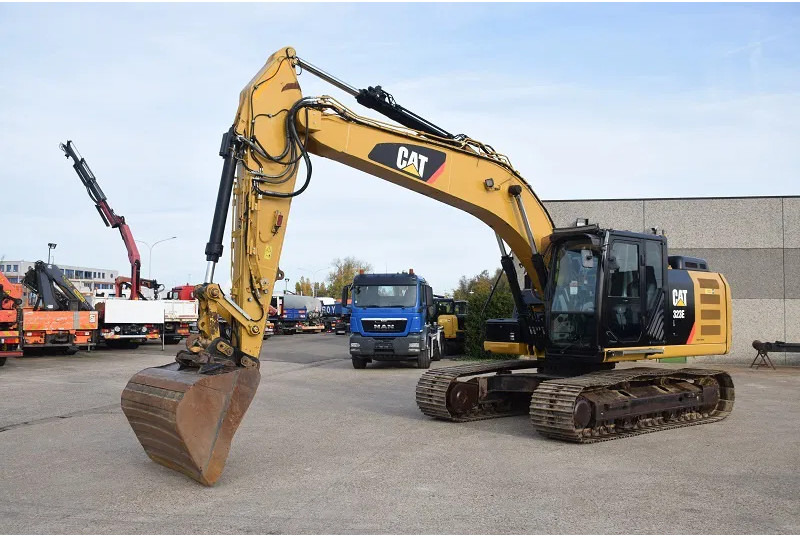 Caterpillar 323E-stock id2 - Crawler excavator: picture 5 Caterpillar 323E-stock id2 - Crawler excavator: picture 5