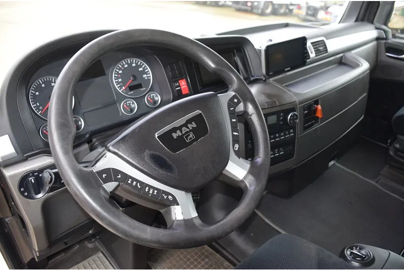 MAN TGX 26.480 - Cab chassis truck: picture 5 MAN TGX 26.480 - Cab chassis truck: picture 5