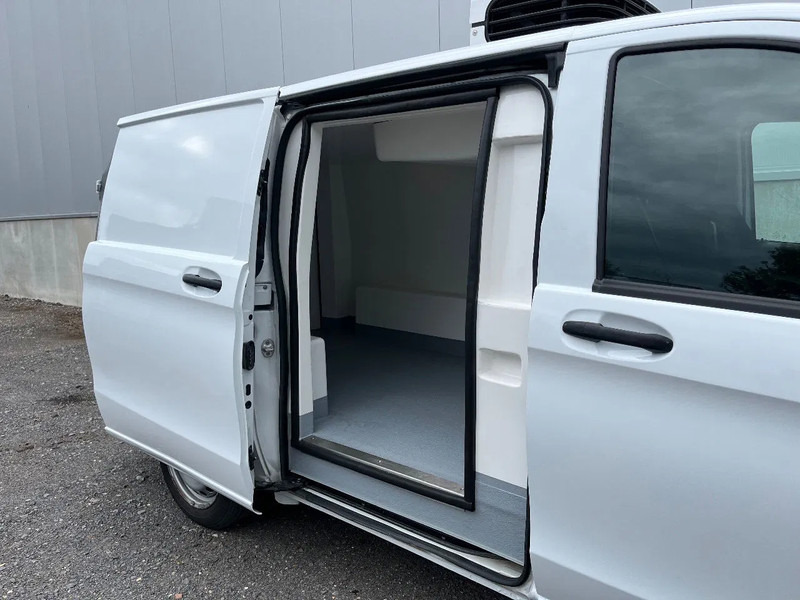 Mercedes-Benz Vito VITO*NACHTKOELING*VRIEZEN-18°*CAMERA*ZIJDEUR - Refrigerated van: picture 5 Mercedes-Benz Vito VITO*NACHTKOELING*VRIEZEN-18°*CAMERA*ZIJDEUR - Refrigerated van: picture 5
