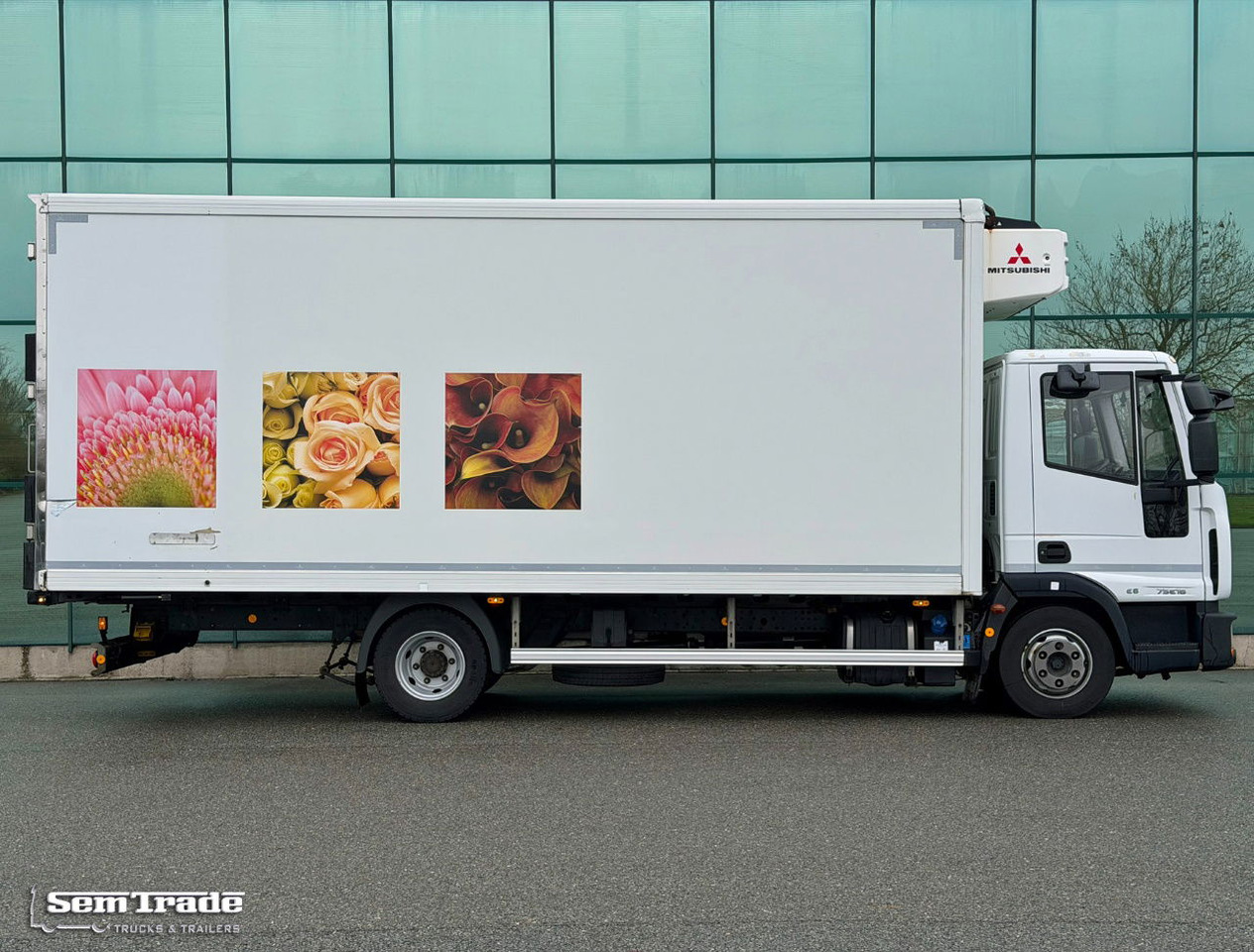 Iveco EuroCargo 75 E16 Junge Isolated BOX Mitsubishi Cooling Smart Tacho 2 TOP Condition - Refrigerator truck: picture 5 Iveco EuroCargo 75 E16 Junge Isolated BOX Mitsubishi Cooling Smart Tacho 2 TOP Condition - Refrigerator truck: picture 5