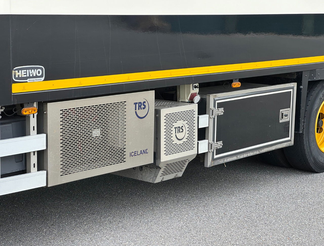 Refrigerator truck Scania R450 Retarder TRS Cooling Heiwo Isolated Boxes Tail Lift NL-Combi: picture 20