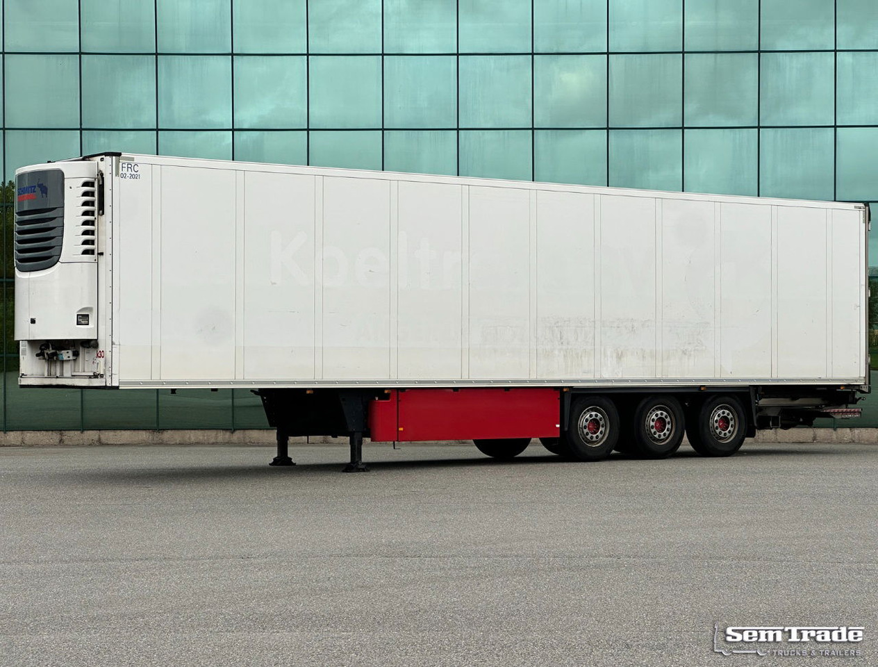 Schmitz Cargobull SCBS3B Schmitz Cooling Lift Axle Dhollandia Tail Lift NL-Trailer - Refrigerator semi-trailer: picture 1 Schmitz Cargobull SCBS3B Schmitz Cooling Lift Axle Dhollandia Tail Lift NL-Trailer - Refrigerator semi-trailer: picture 1