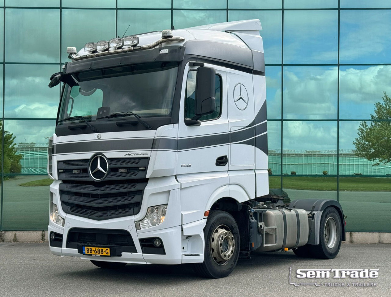 Mercedes-Benz Actros 1945 382.000 KM PTO + Hydraulics TOP Condition NL Truck - Tractor unit: picture 1 Mercedes-Benz Actros 1945 382.000 KM PTO + Hydraulics TOP Condition NL Truck - Tractor unit: picture 1