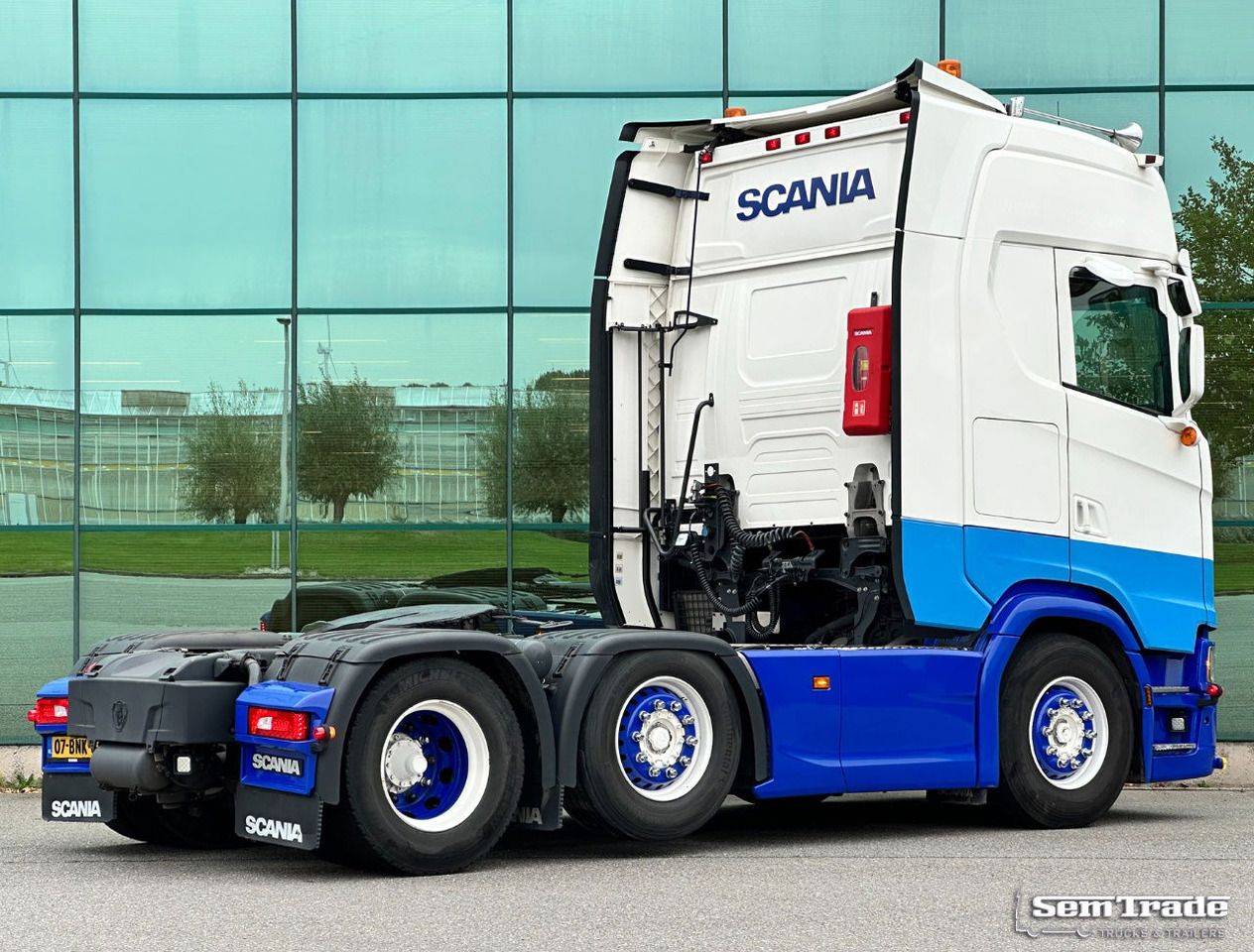 Scania S450 Full AIR Retarder 2X Tanks Only 659.000 KM Super Condition - Tractor unit: picture 4 Scania S450 Full AIR Retarder 2X Tanks Only 659.000 KM Super Condition - Tractor unit: picture 4