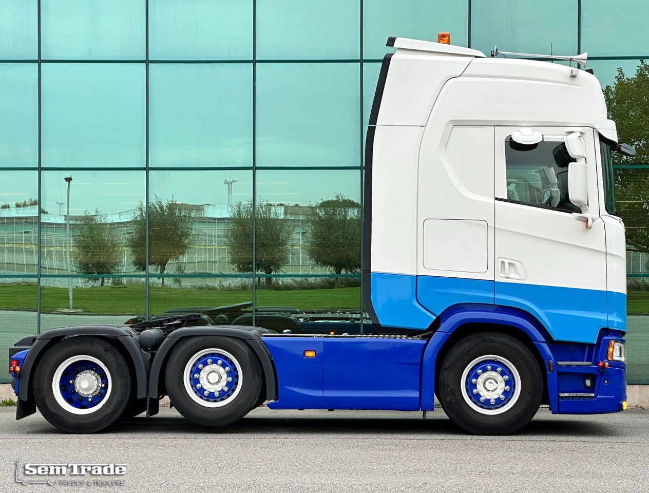 Scania S450 Full AIR Retarder 2X Tanks Only 659.000 KM Super Condition - Tractor unit: picture 5 Scania S450 Full AIR Retarder 2X Tanks Only 659.000 KM Super Condition - Tractor unit: picture 5