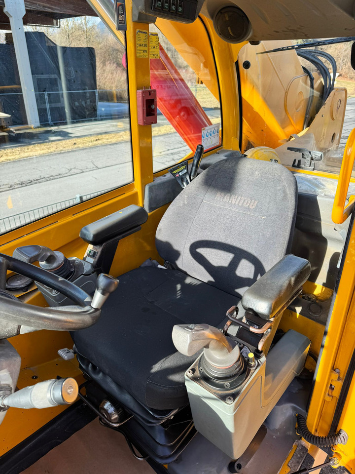 MANITOU MRT 2150 - Telescopic wheel loader: picture 5 MANITOU MRT 2150 - Telescopic wheel loader: picture 5