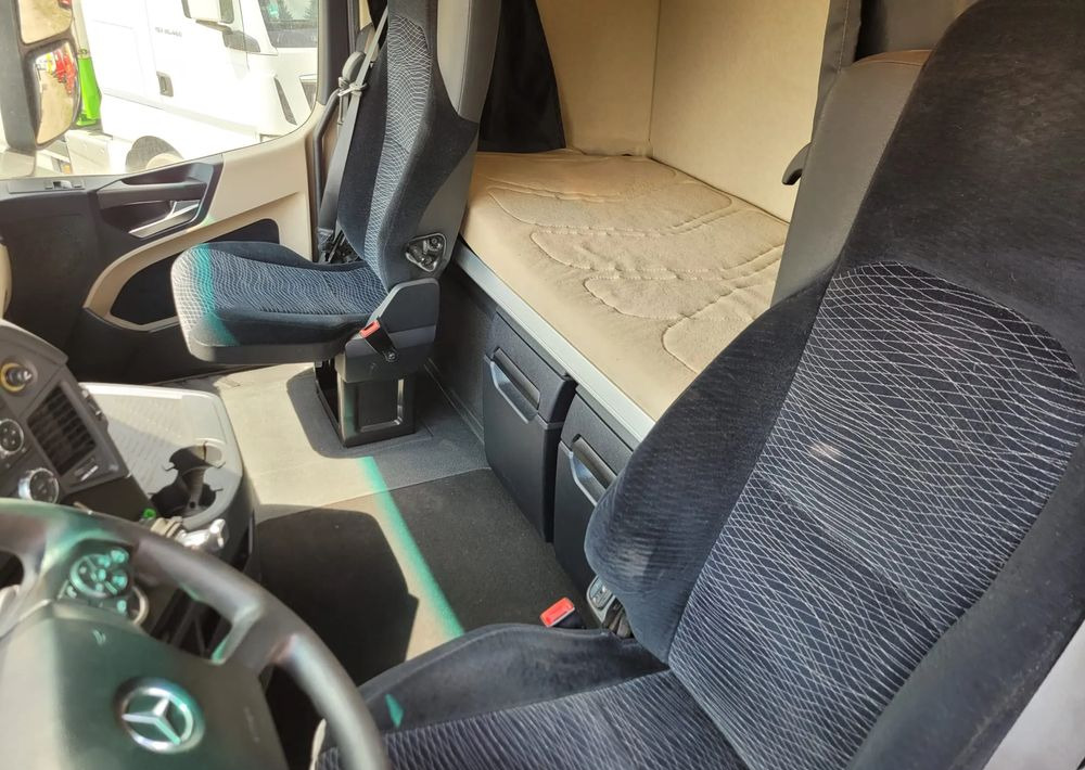 Leasing of  Mercedes-Benz Actros 2648 wywrotka faktura Vat Mercedes-Benz Actros 2648 wywrotka faktura Vat: picture 9