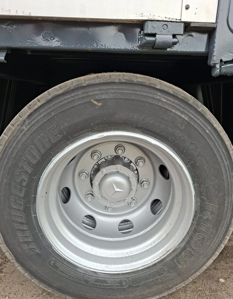 Curtainsider trailer Wielton Tandem 20 palet przyczepa: picture 13