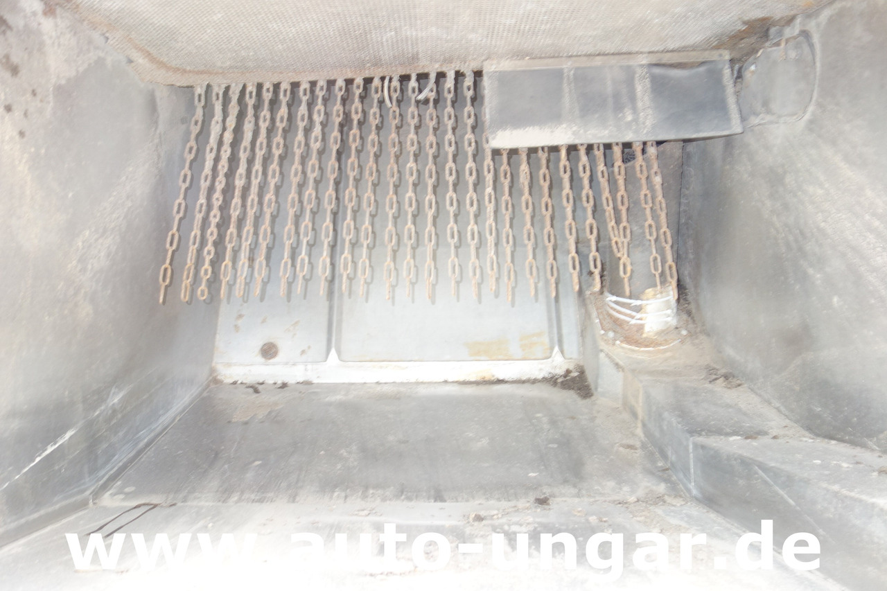 Road sweeper Aebi MFH 5000 Kehrmaschine Baujahr 2004 4-Rad Lenkung Wildkrautbesen: picture 10 Road sweeper Aebi MFH 5000 Kehrmaschine Baujahr 2004 4-Rad Lenkung Wildkrautbesen: picture 10