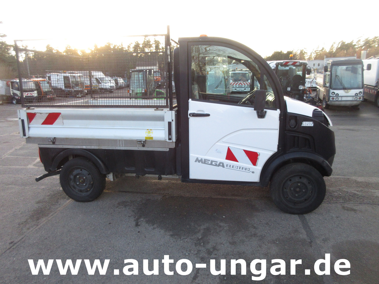 Aixam Mega e -Truck Elektro Kipper Elektrofahrzeug li ion Akku 45km/h defekt - Electric utility vehicle: picture 4 Aixam Mega e -Truck Elektro Kipper Elektrofahrzeug li ion Akku 45km/h defekt - Electric utility vehicle: picture 4