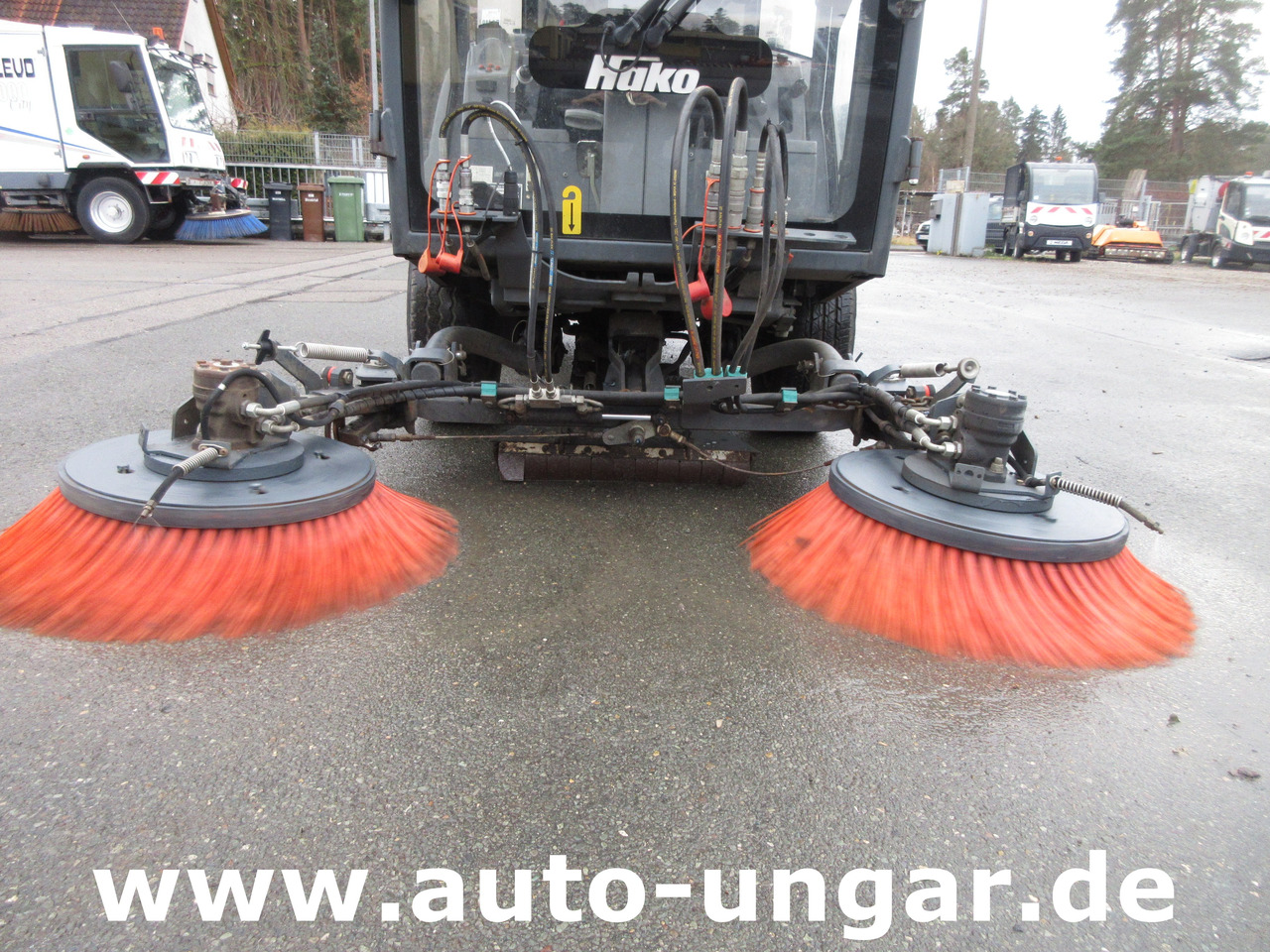 Hako Citymaster 4x4 CM1250 Knicklenkung Kehrmaschine streetsweper Kommunalfahrzeug - Road sweeper: picture 2 Hako Citymaster 4x4 CM1250 Knicklenkung Kehrmaschine streetsweper Kommunalfahrzeug - Road sweeper: picture 2