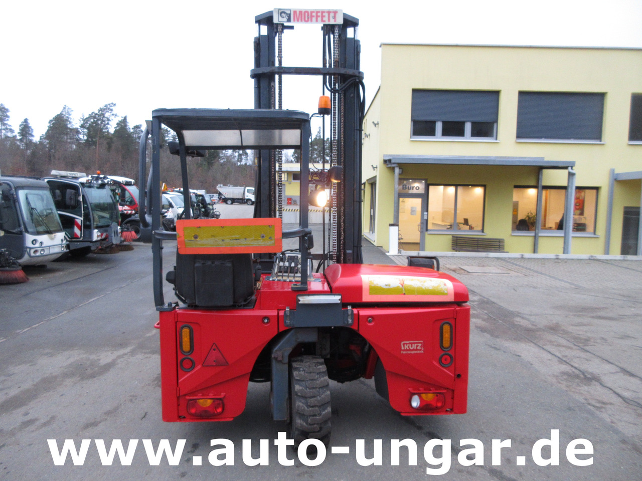 MOFFETT M4 M25.4 4-Wege Mitnahmestapler Allrad Gabelstapler Hiab - Truck mounted forklift: picture 5 MOFFETT M4 M25.4 4-Wege Mitnahmestapler Allrad Gabelstapler Hiab - Truck mounted forklift: picture 5