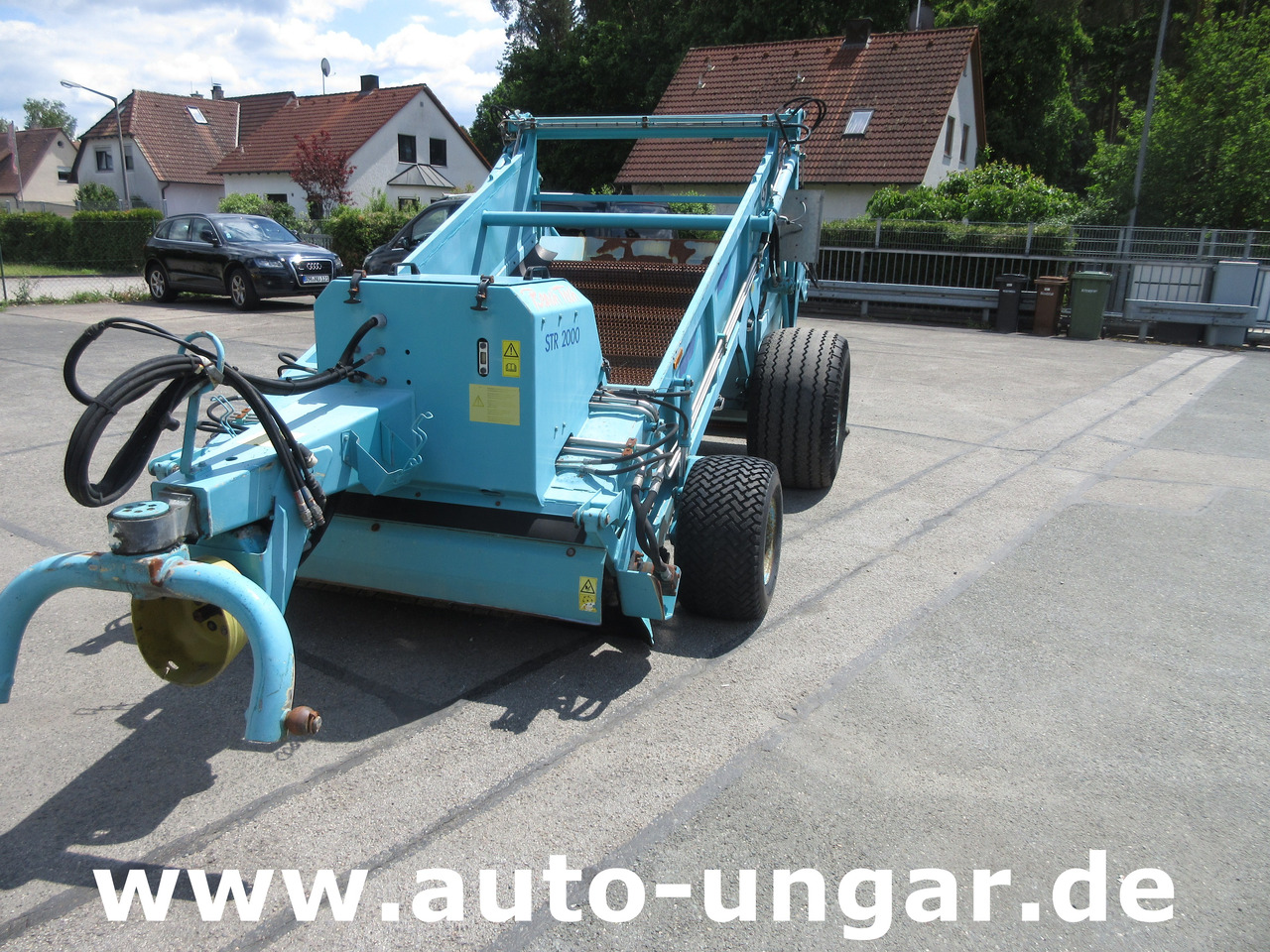 Kässbohrer BeachTech STR 2000 BeachCleaner Strandreiniger καθαριστής παραλίας - Utility/ Special vehicle: picture 2 Kässbohrer BeachTech STR 2000 BeachCleaner Strandreiniger καθαριστής παραλίας - Utility/ Special vehicle: picture 2