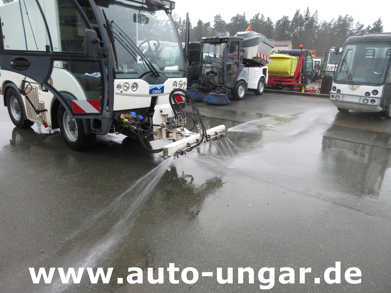 Multicar Tremo X56 4x4x4 CMAR NC300 Schwemmfahrzeug Bj. 2014 EU5 Hochdruck - Utility/ Special vehicle: picture 4 Multicar Tremo X56 4x4x4 CMAR NC300 Schwemmfahrzeug Bj. 2014 EU5 Hochdruck - Utility/ Special vehicle: picture 4