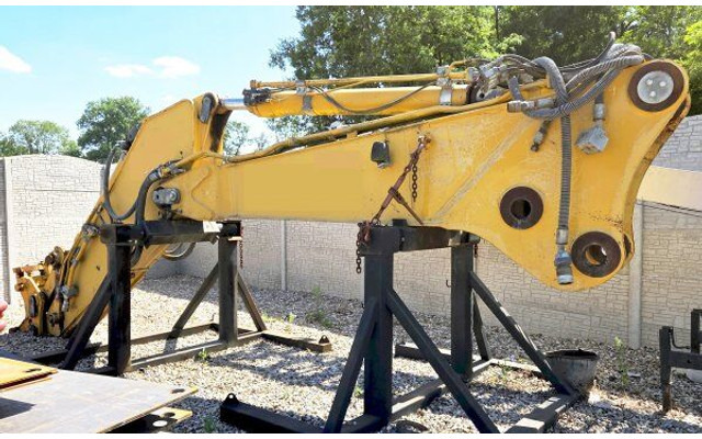 Caterpillar 330BL - Excavator: picture 4 Caterpillar 330BL - Excavator: picture 4