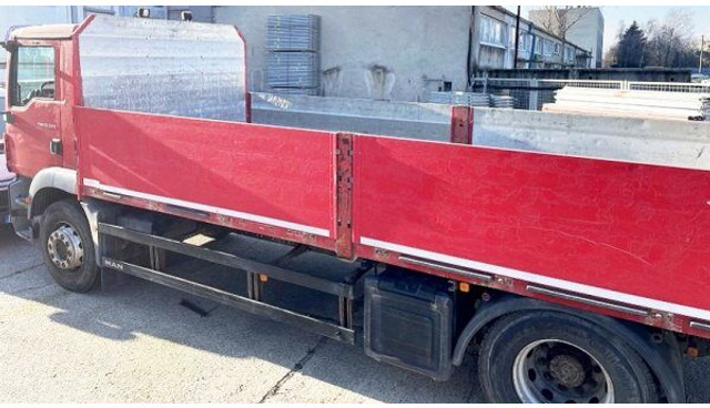 Leasing of MAN 6m TGM 18.340 +Palfinger 12001 radio MAN 6m TGM 18.340 +Palfinger 12001 radio: picture 9 Leasing of MAN 6m TGM 18.340 +Palfinger 12001 radio MAN 6m TGM 18.340 +Palfinger 12001 radio: picture 9