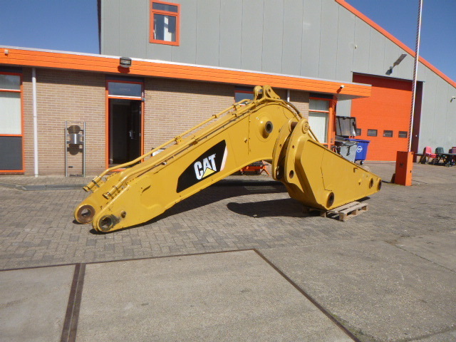 CATERPILLAR 365 CL - Boom for Crawler excavator: picture 1 CATERPILLAR 365 CL - Boom for Crawler excavator: picture 1