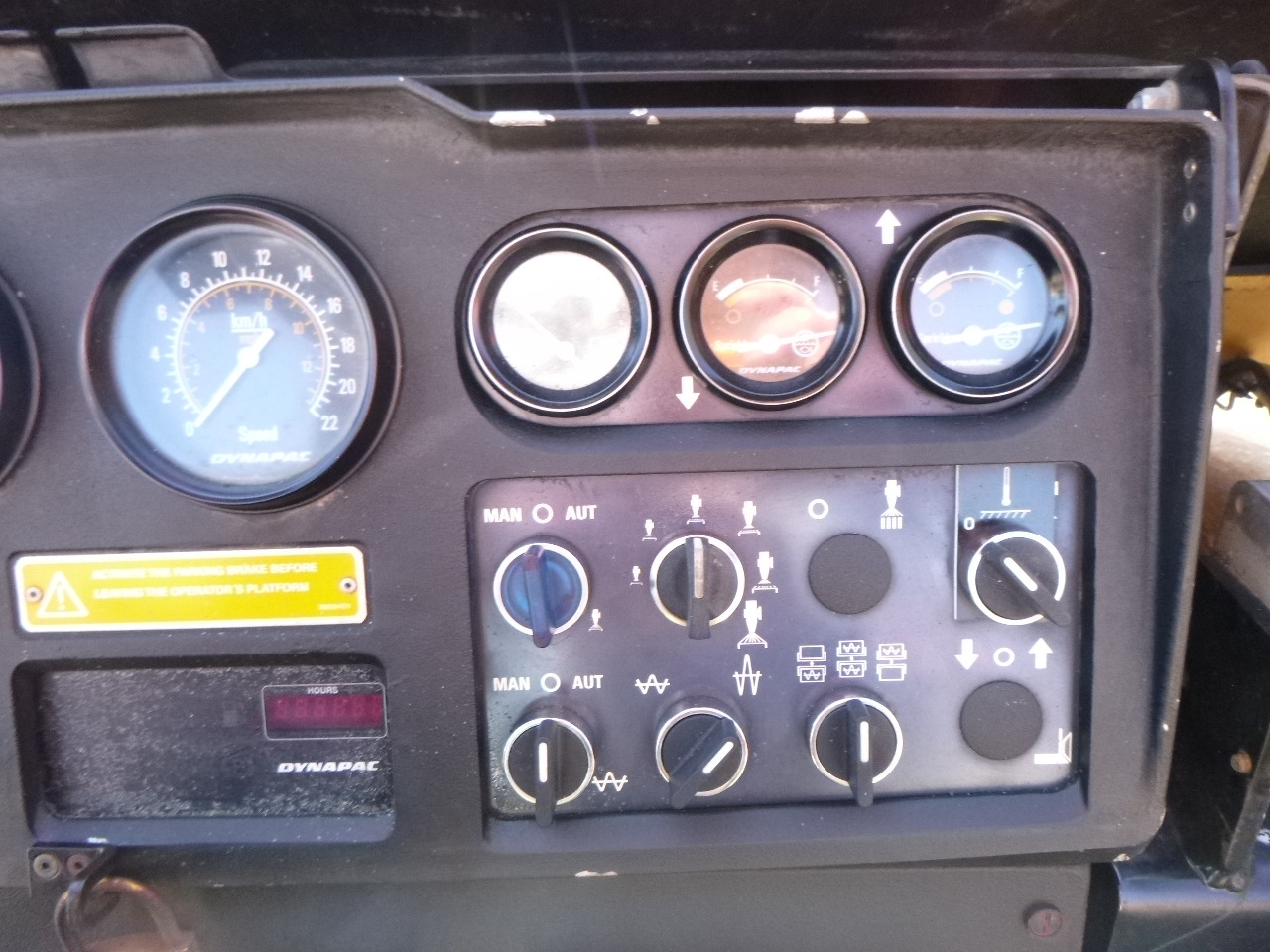 Road roller DYNAPAC CC432V: picture 32 Road roller DYNAPAC CC432V: picture 32