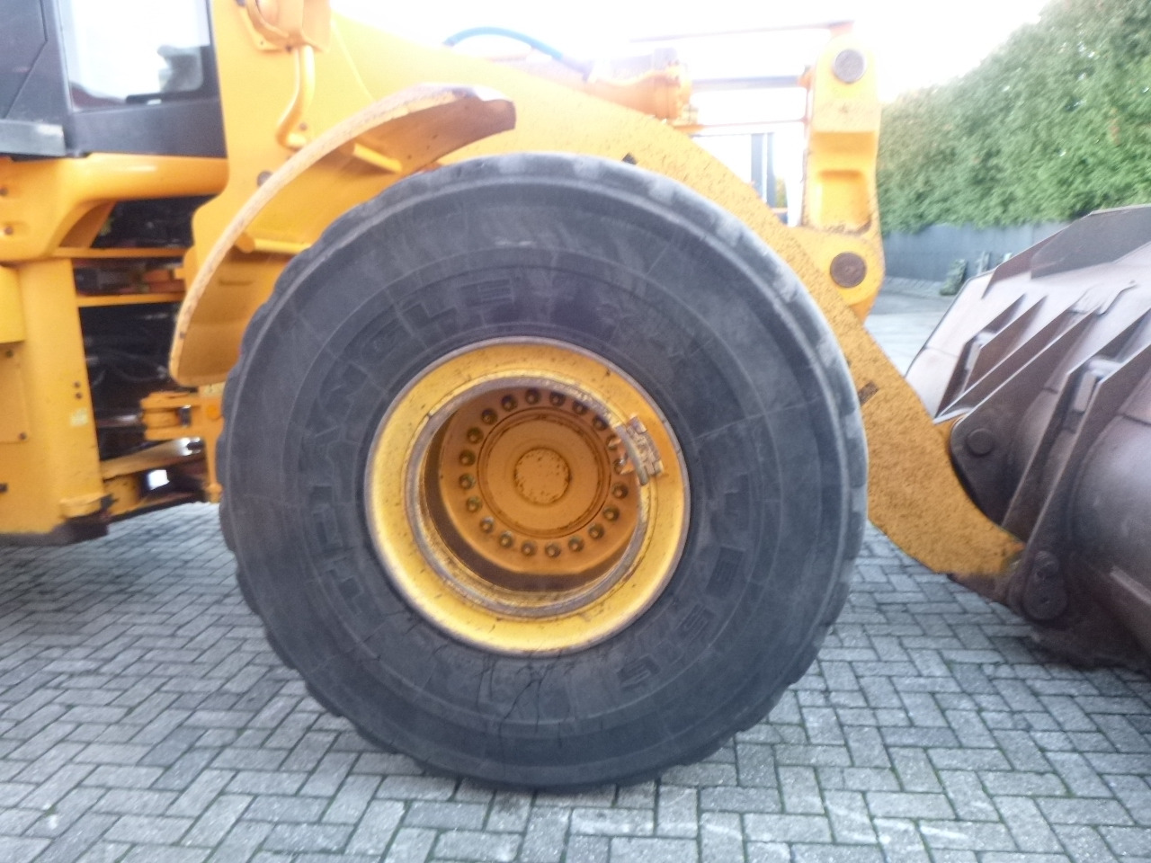 Wheel loader HYUNDAI HL770-7A: picture 23