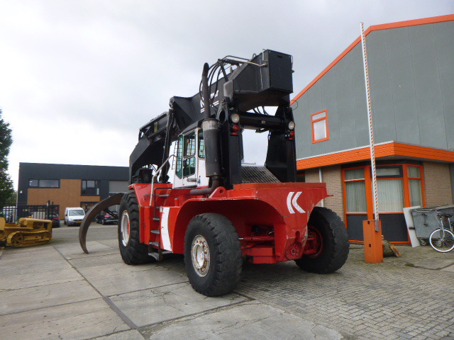 KALMAR RTD1523SL - Reach stacker: picture 3 KALMAR RTD1523SL - Reach stacker: picture 3