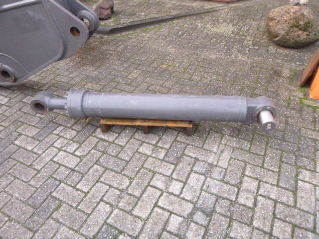 VOLVO EC235EL VAH Boom - Boom for Crawler excavator: picture 3 VOLVO EC235EL VAH Boom - Boom for Crawler excavator: picture 3