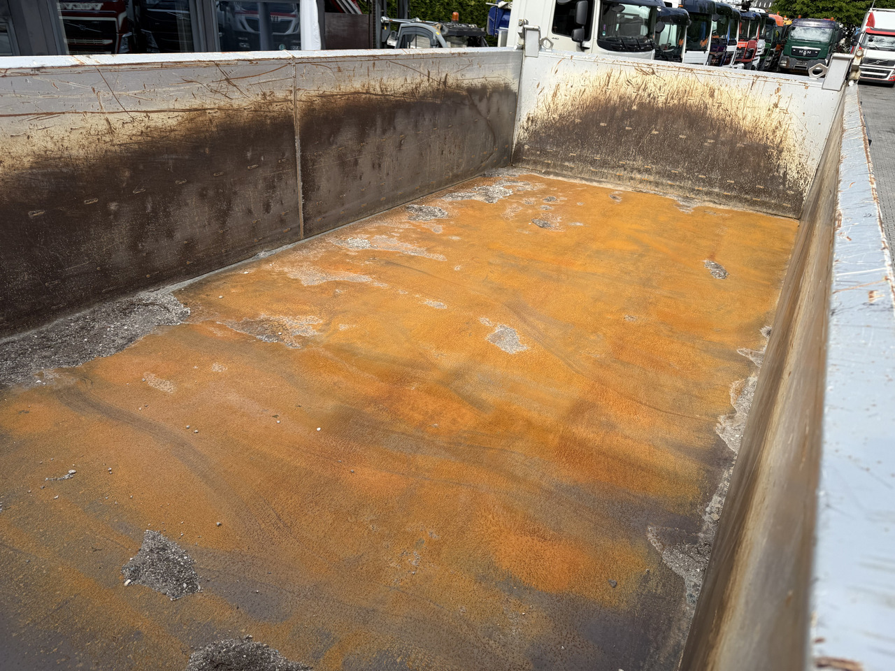 Iveco T-Way 510 / AT410T51 8X4 Meiller - Tipper: picture 4 Iveco T-Way 510 / AT410T51 8X4 Meiller - Tipper: picture 4