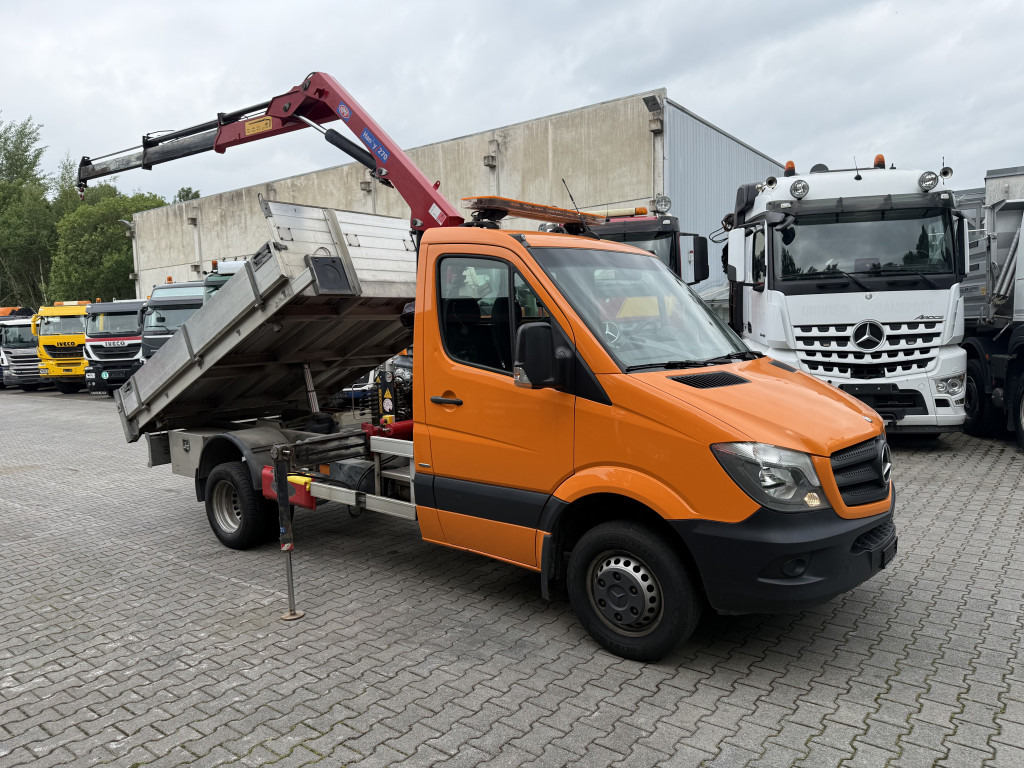 Mercedes-Benz Sprinter 516 Kipper mit Kran HMF 270 - Tipper van: picture 2 Mercedes-Benz Sprinter 516 Kipper mit Kran HMF 270 - Tipper van: picture 2