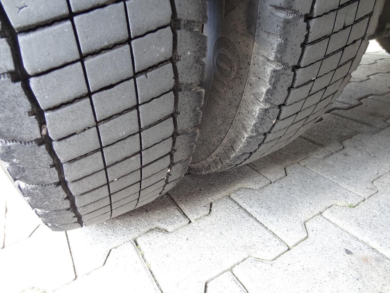 Mitsubishi Fuso 7C18 Meiller - Tipper: picture 3 Mitsubishi Fuso 7C18 Meiller - Tipper: picture 3