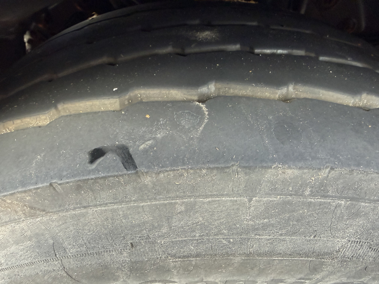 Scania P280 6X2*4 - Cab chassis truck: picture 3 Scania P280 6X2*4 - Cab chassis truck: picture 3