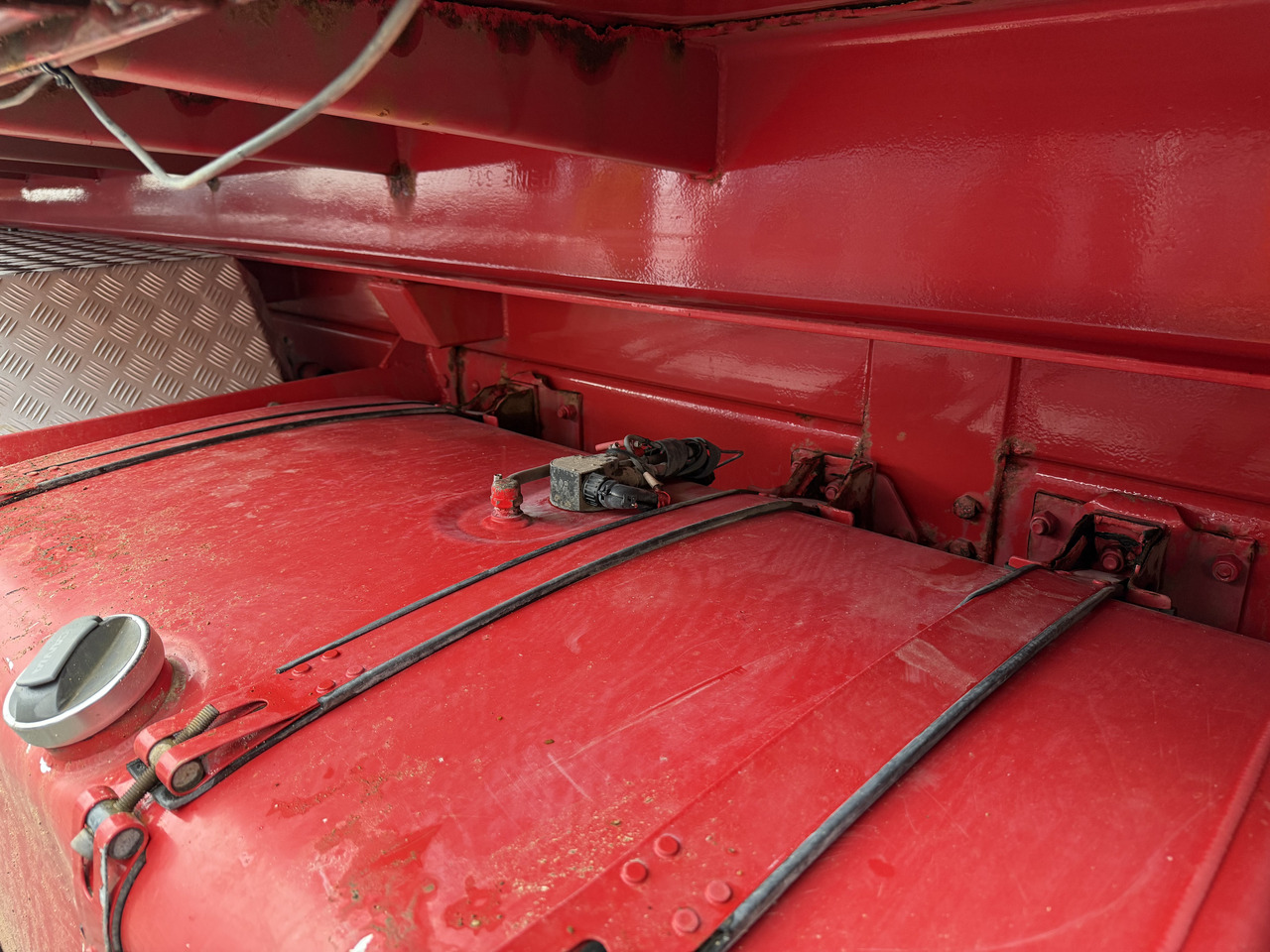 Scania R580 8X4 Kipper Kran HIAB 244-5 - Tipper, Crane truck: picture 2 Scania R580 8X4 Kipper Kran HIAB 244-5 - Tipper, Crane truck: picture 2