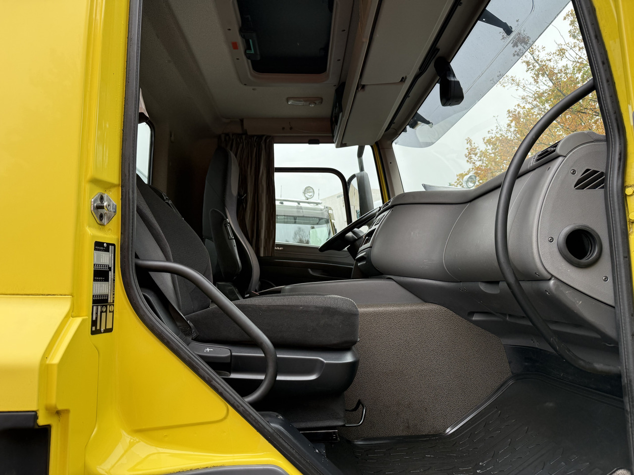Daf CF 370 4X2 - Tractor unit: picture 3 Daf CF 370 4X2 - Tractor unit: picture 3