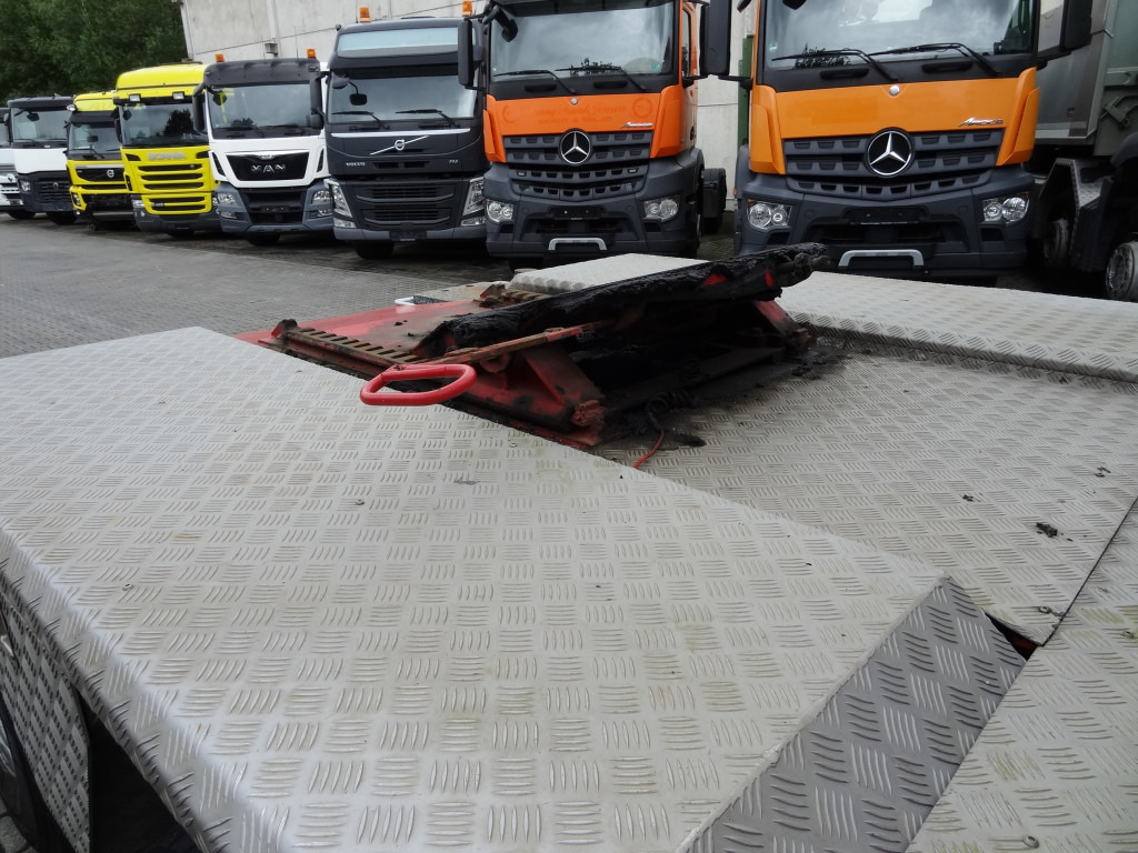 Daf XF105 460 6X2 Kran Palfinger 34002 - Tractor unit: picture 3 Daf XF105 460 6X2 Kran Palfinger 34002 - Tractor unit: picture 3