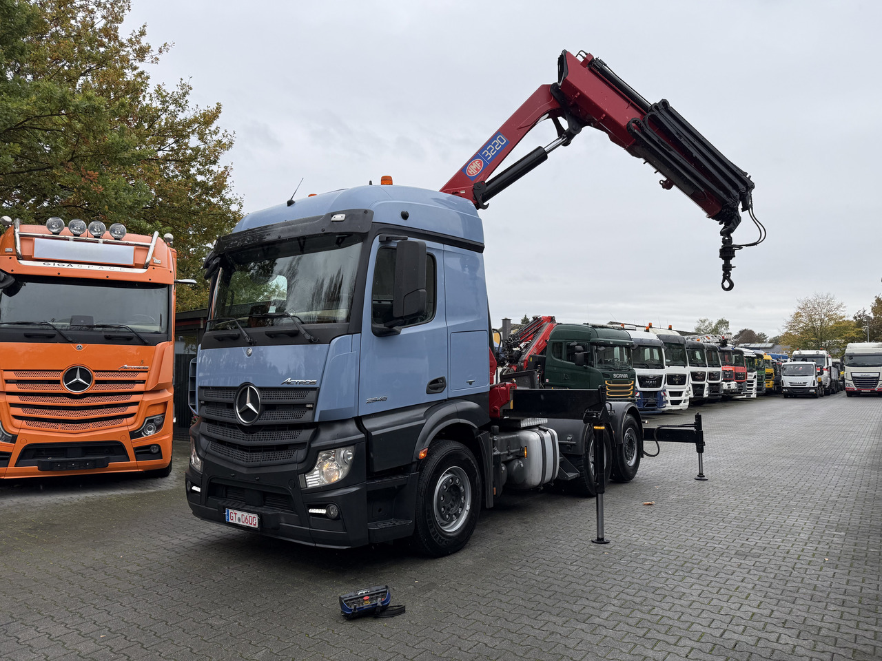 Leasing of Mercedes-Benz Actros 2548 LS 6X2 Kran HMF 3220 bis 16 Meter Mercedes-Benz Actros 2548 LS 6X2 Kran HMF 3220 bis 16 Meter: picture 8