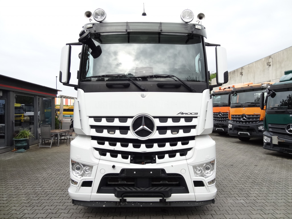 Tractor unit Mercedes-Benz Arocs 2648 LS 6X4 Kran Hiab X-HiPro 302: picture 11