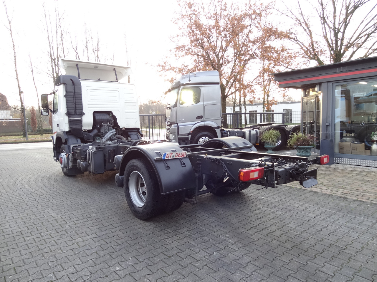 Leasing of Volvo FM420 4X4 X-Track Volvo FM420 4X4 X-Track: picture 11