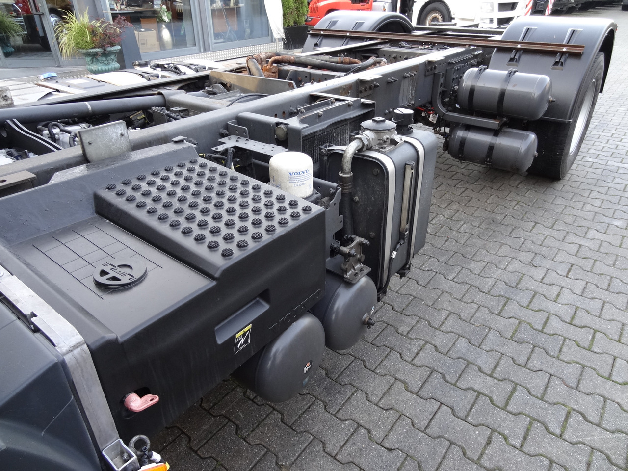 Leasing of Volvo FM420 4X4 X-Track Volvo FM420 4X4 X-Track: picture 12