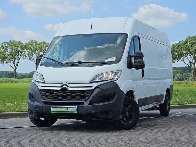Citroën Jumper 2.2 - Small van: picture 1 Citroën Jumper 2.2 - Small van: picture 1