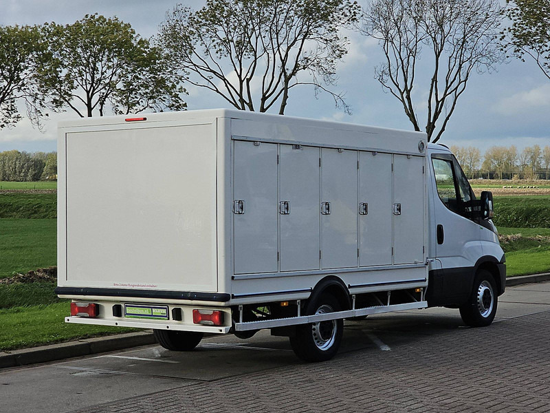 Iveco Daily 35 S 11 MANUAL 10 DOORS - Refrigerated van: picture 3 Iveco Daily 35 S 11 MANUAL 10 DOORS - Refrigerated van: picture 3