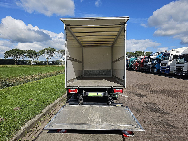 Box van Iveco Daily 35C16 Bakwagen Laadklep: picture 12