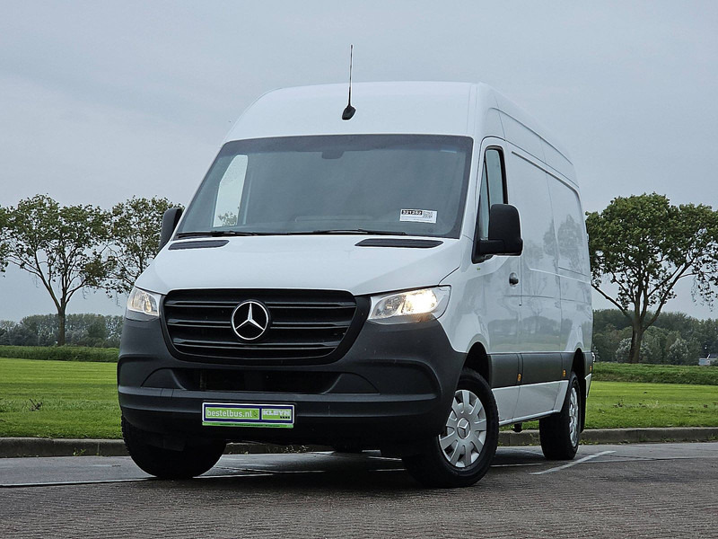 Mercedes-Benz Sprinter 317 L2H2 Navi RWD - Panel van: picture 1 Mercedes-Benz Sprinter 317 L2H2 Navi RWD - Panel van: picture 1