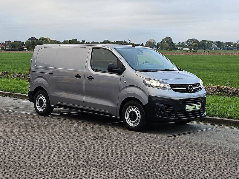 Opel Vivaro 1.5 L2H1 3-Zits Euro6 AC - Small van: picture 5 Opel Vivaro 1.5 L2H1 3-Zits Euro6 AC - Small van: picture 5