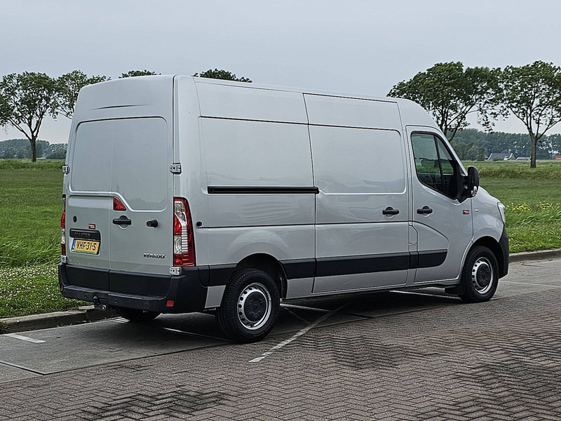 Renault Master 2.3 DCI 150 AUT. L2H2 - Panel van: picture 3 Renault Master 2.3 DCI 150 AUT. L2H2 - Panel van: picture 3